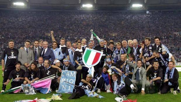 Lazio, vent’anni fa lo scudetto con un finale da film