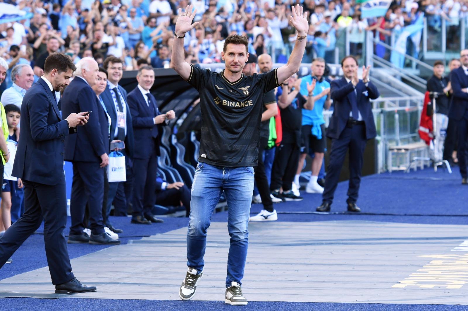 Klose: “Lazio, per la Champions servono acquisti. E la società cambi nei rapporti” (VIDEO)