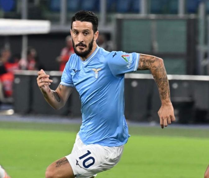 Lazio, Luis Alberto chiarisce: “Nessuna minaccia dai tifosi, solo lo stimolo a dare tutto fino alla fine”