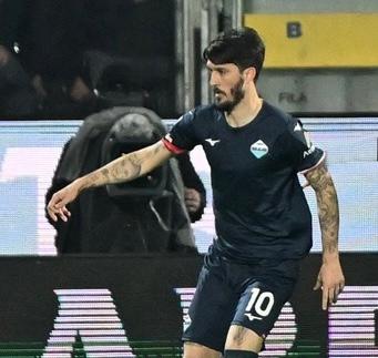 Lazio, da Mago a trasformista, inizia la nuova vita di Luis Alberto