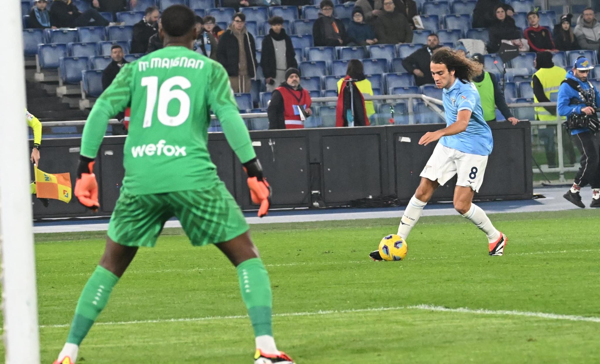 Le perle di Nainggolan: “Guendouzi una p…a, Milinkovic me lo mettevo in tasca”