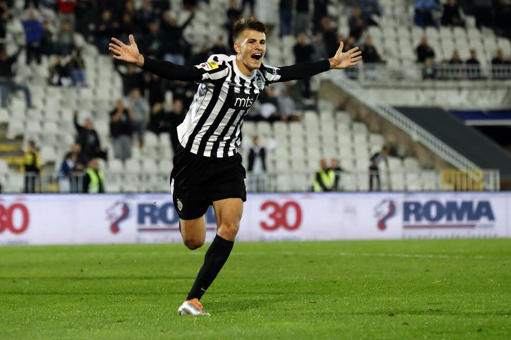 Attacco Lazio, si scalda la pista Bazdar. Pronta l’offerta al Partizan