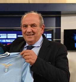 ‘QUELLI CHE…’ – Fabiani: “Sarri è tornato il comandante carico a pallettoni. Ha preferito la Lazio ad altre lusinghiere soluzioni. Su Baroni…”