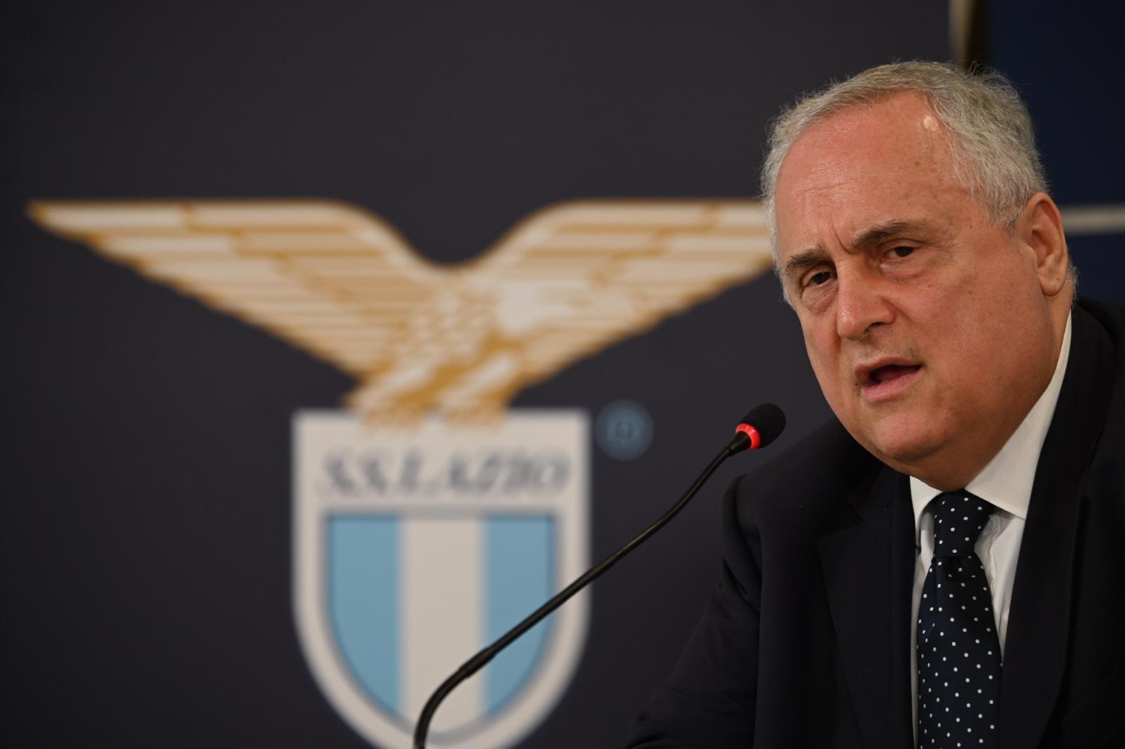 Lazio, Lotito: “Con Baroni rapporto familiare, non servono contratti. Non parlo di scudetto. Flaminio? Entro fine mese…”