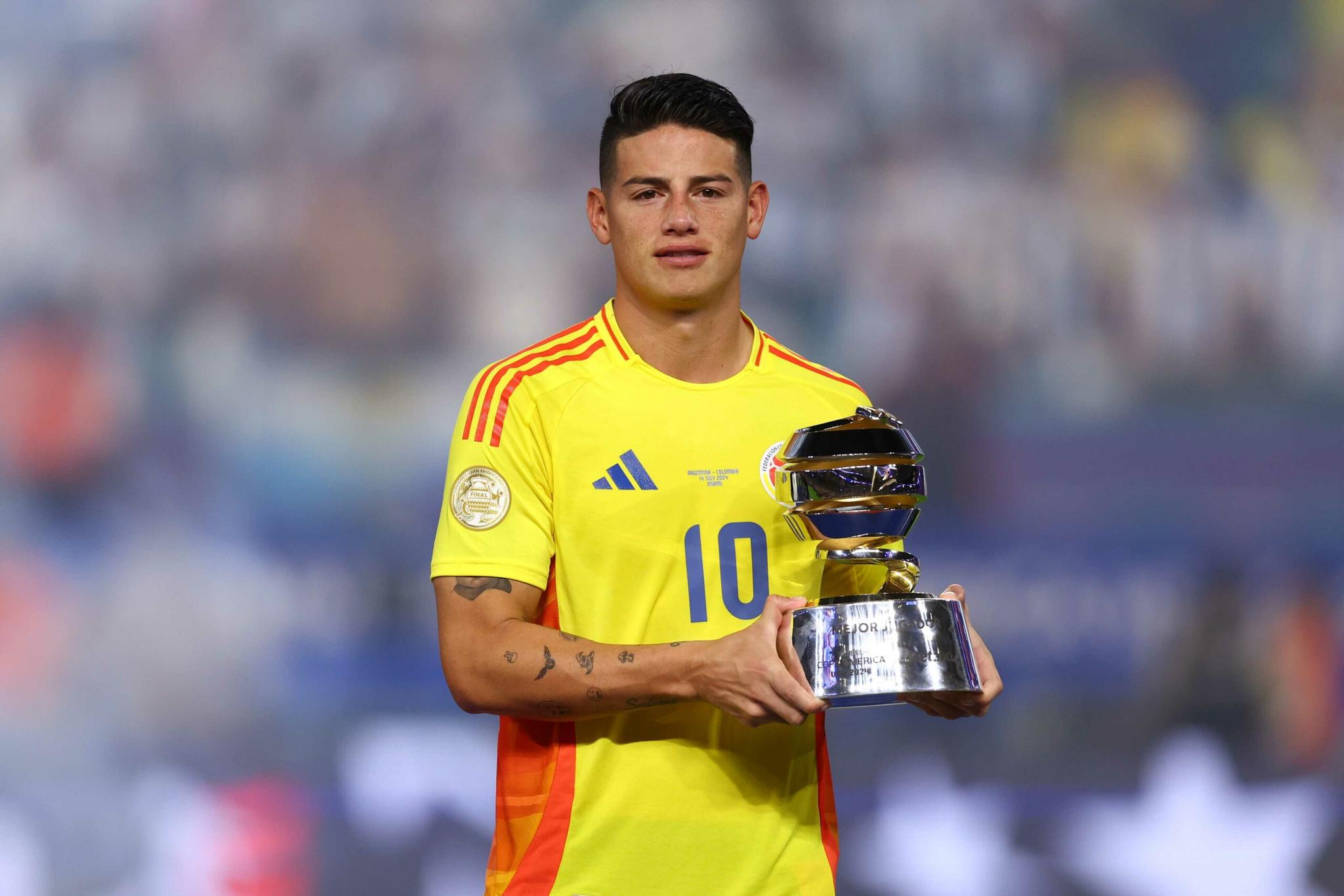 Lazio, chi darà qualità? Offerto James Rodriguez. Taty-Isaksen, servono 20 milioni