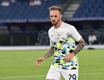 Lazio, stop Lazzari confermato: “Lesione di medio grado”
