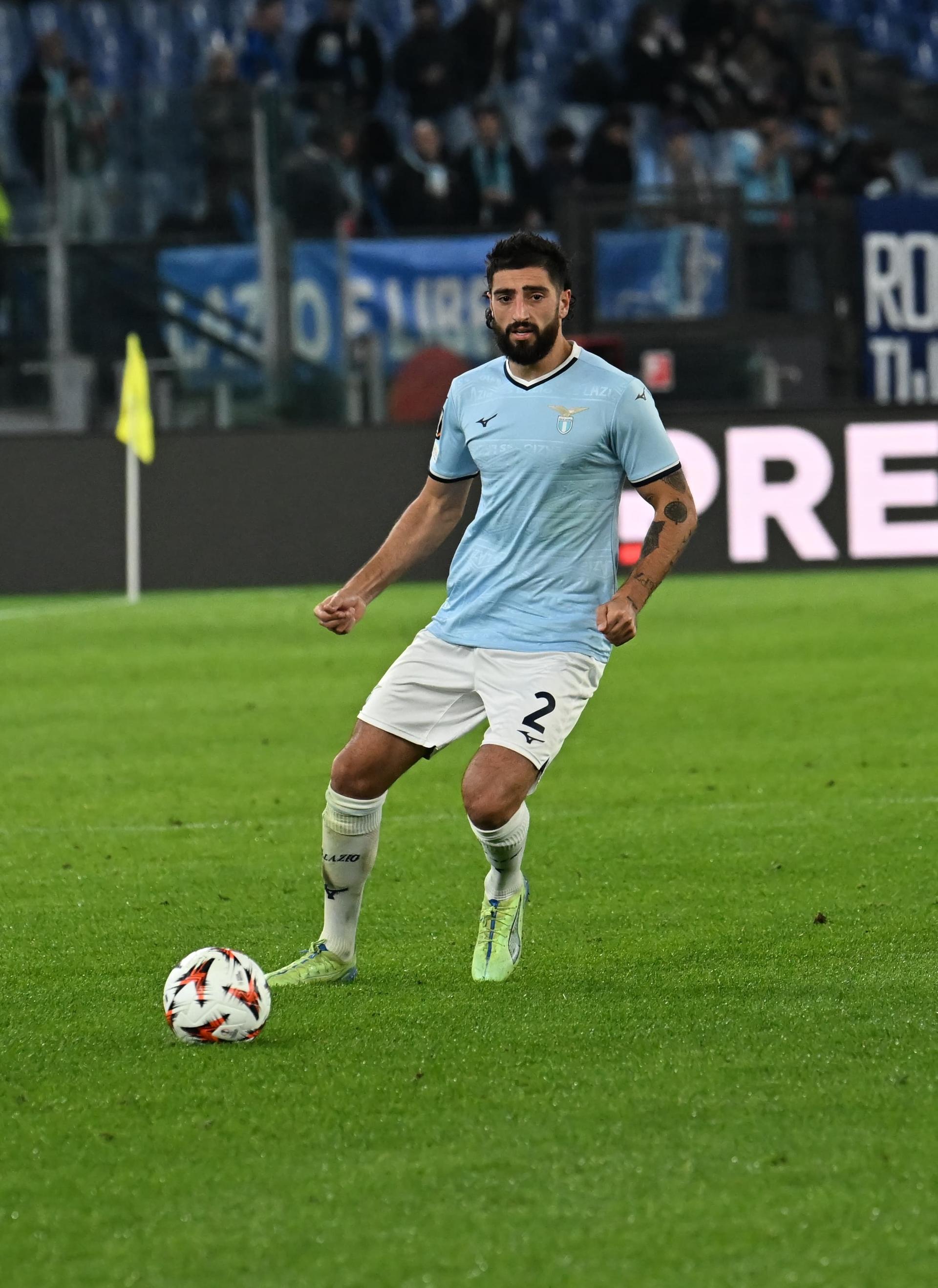 Lazio, il mercato fa spazio in lista: Gigot e Hysaj sorridono