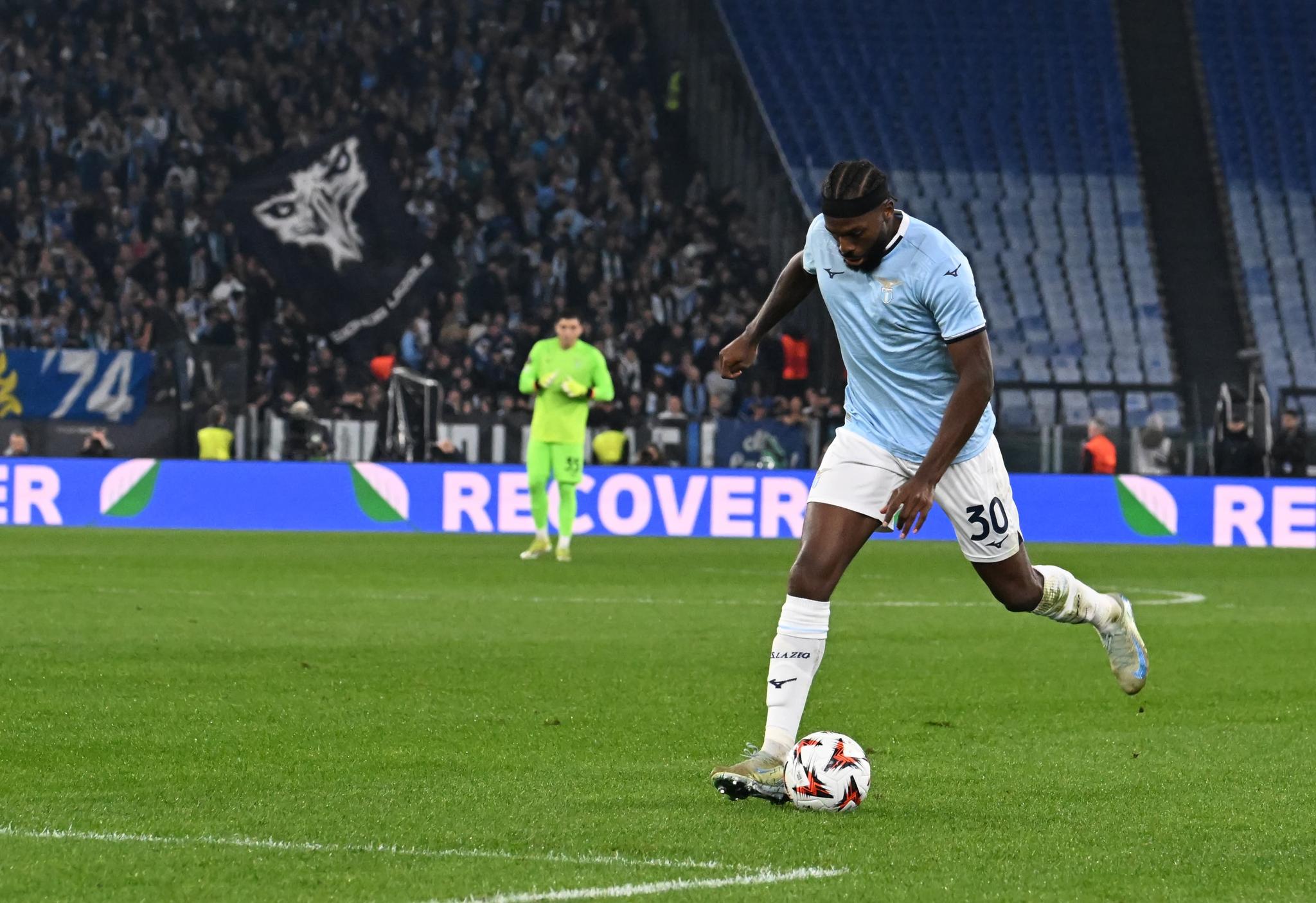Lazio, Tavares è stato riscattato dall’Arsenal ma è in vendita: la situazione