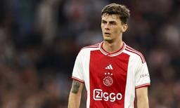 Ajax-Lazio anche per il mercato: piace un centrocampista dei lancieri…