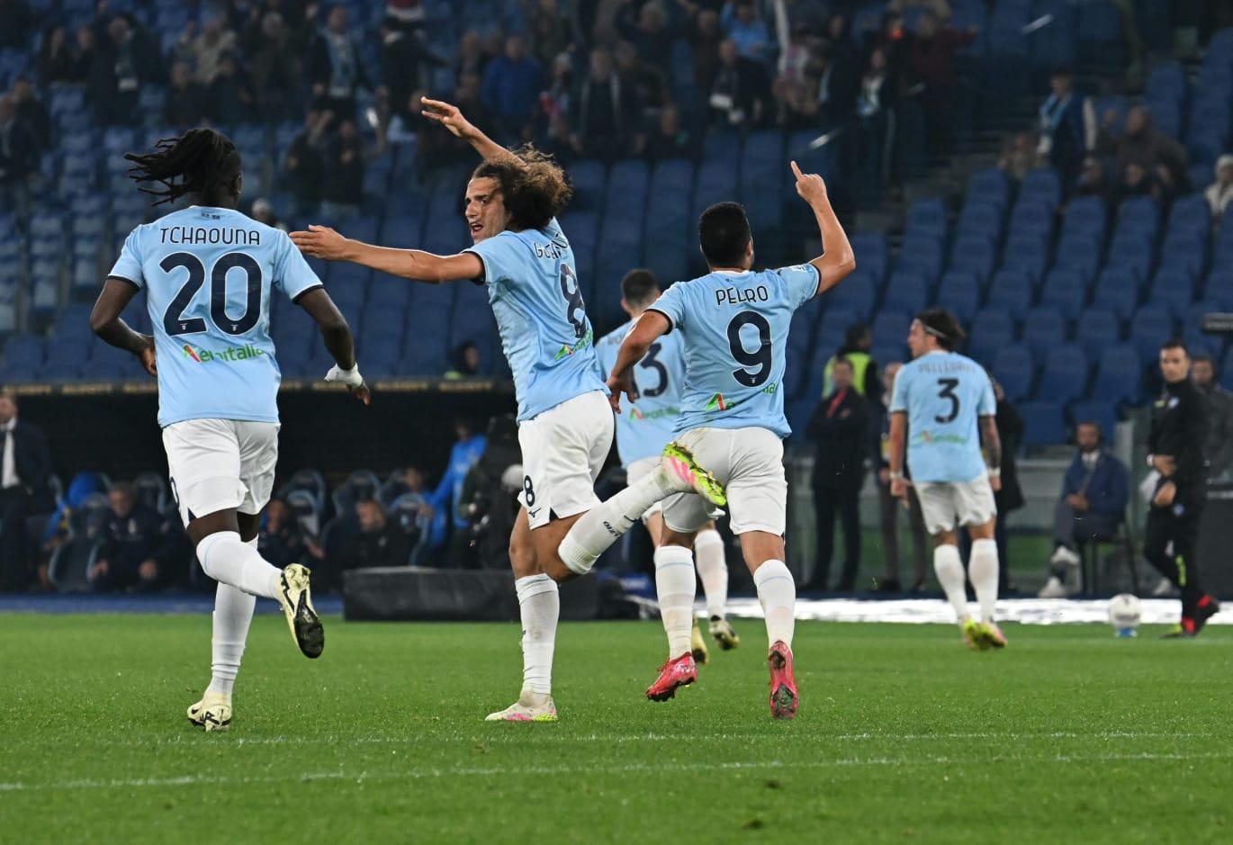 Lazio, il club punta su Sarri per trattenere i big: senatori disposti a rimanere