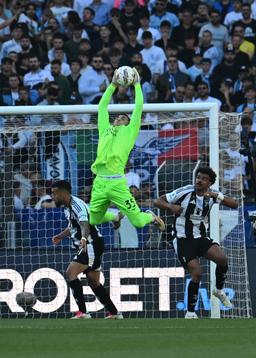 Lazio, anche Mandas attende il via libera: spogliatoio in rivolta