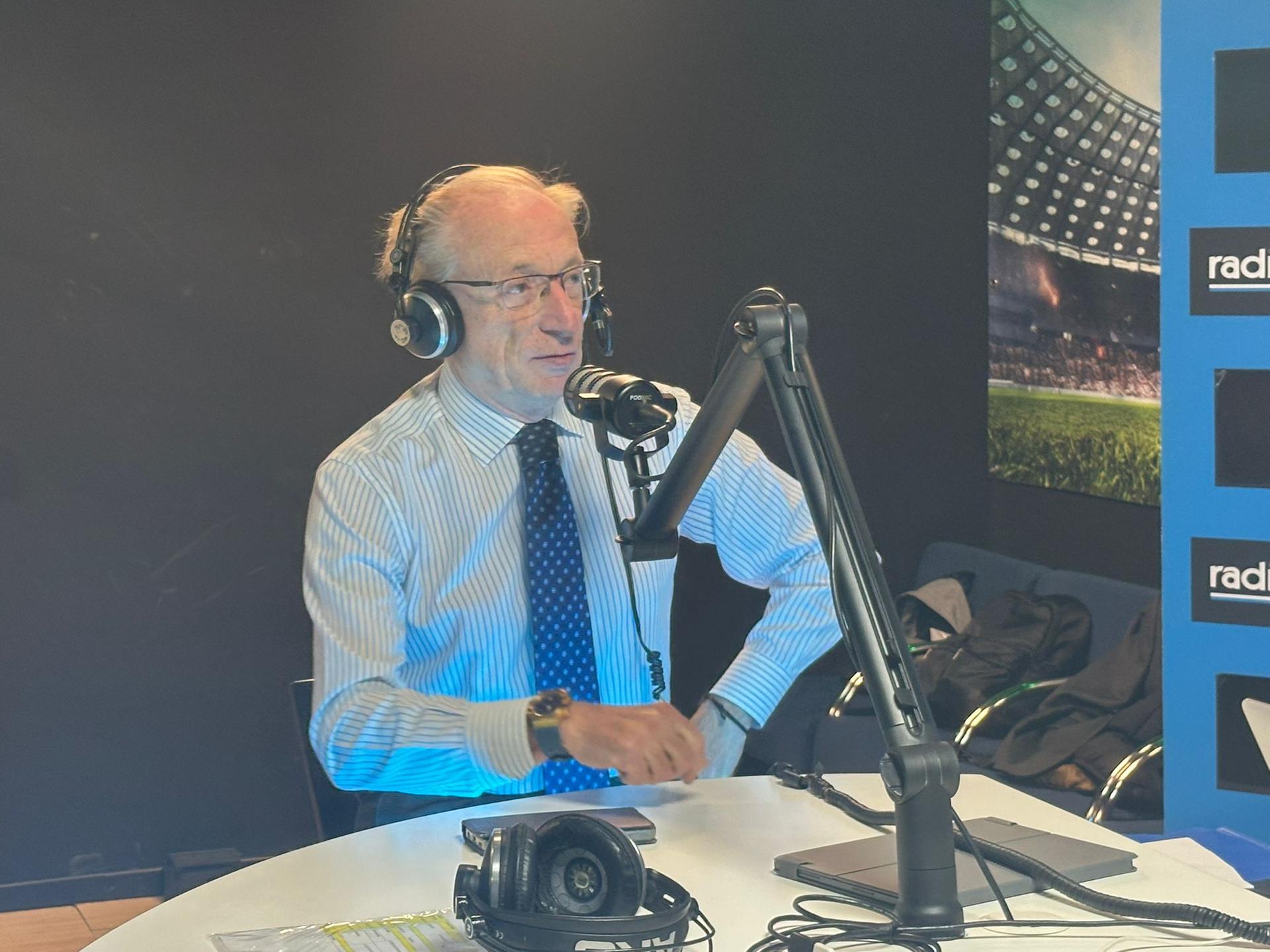 ‘QUELLI CHE…’ – Mattei: “Tra Lotito e Fabiani massima intesa a sfavore della Lazio. Sarri è stato chiaro, dopo giugno…” (AUDIO)