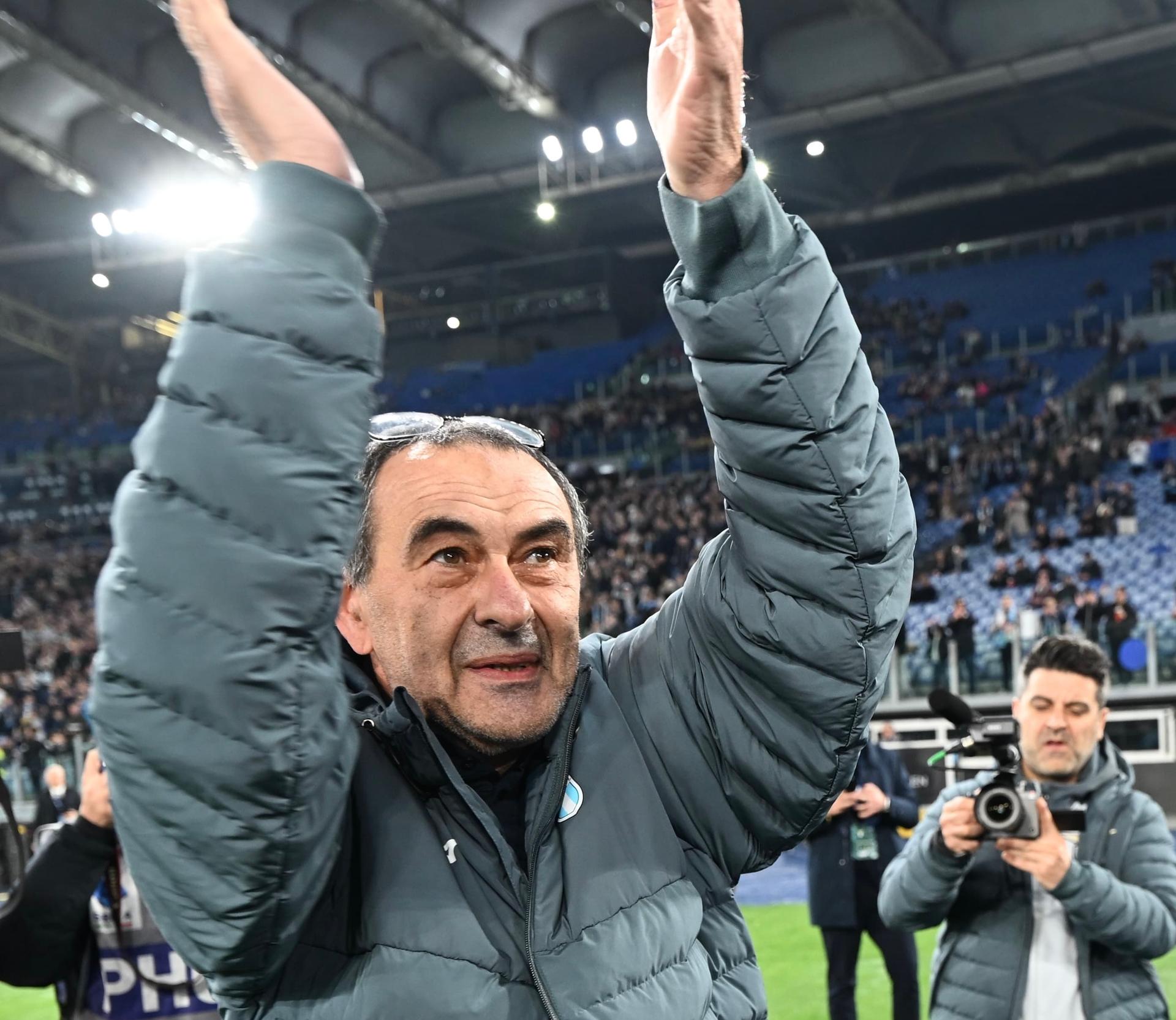Lazio, Sarri: “Emozione Olimpico, spero che questa bellezza non abbia colpito solo me. La squadra non ha mai mollato”