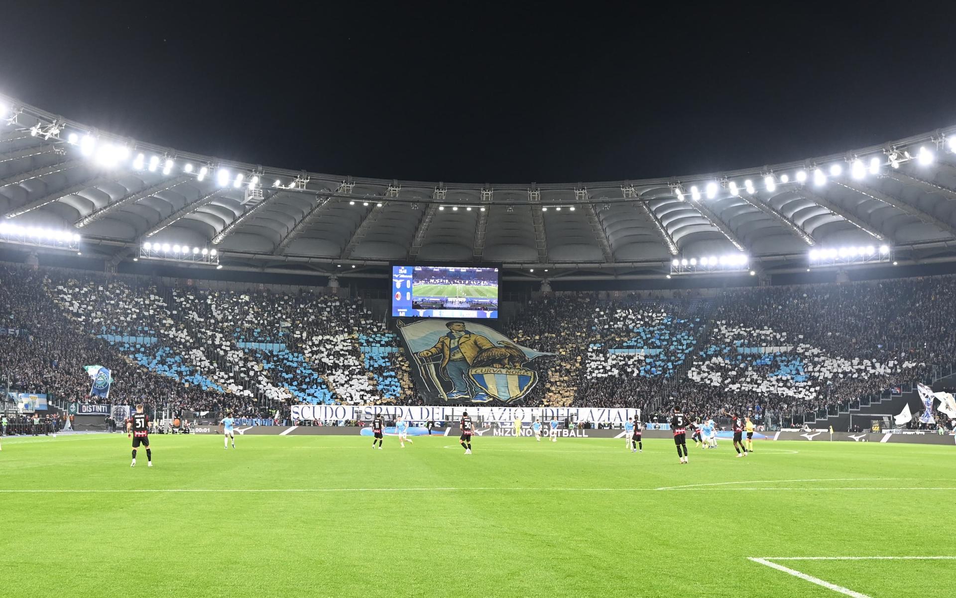 “Sto qua per te”, l’inno non compare più nelle rotazioni dei brani dell’Olimpico: il motivo