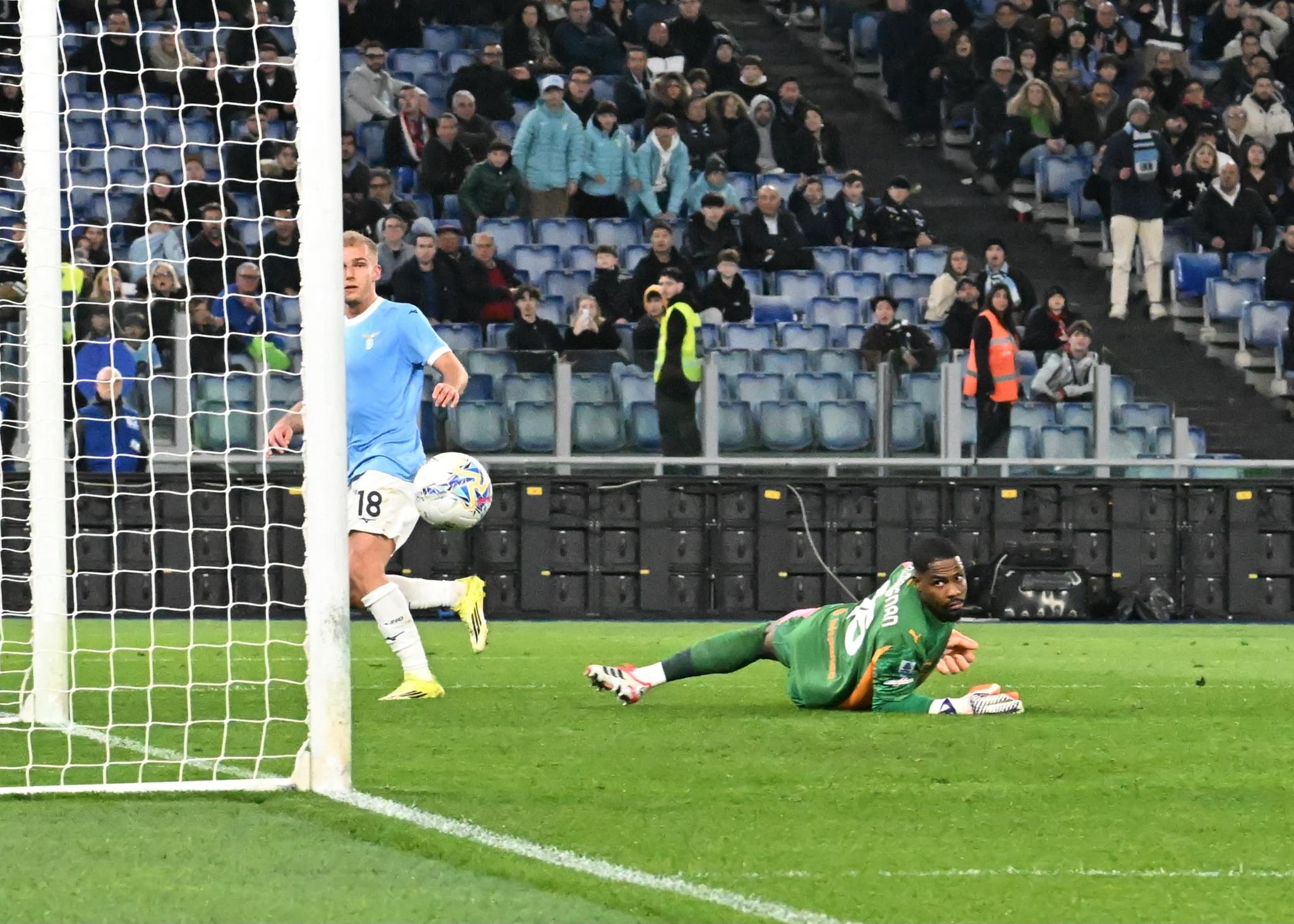 Lazio, nelle difficoltà la squadra si esalta. E ora doppio sprint finale