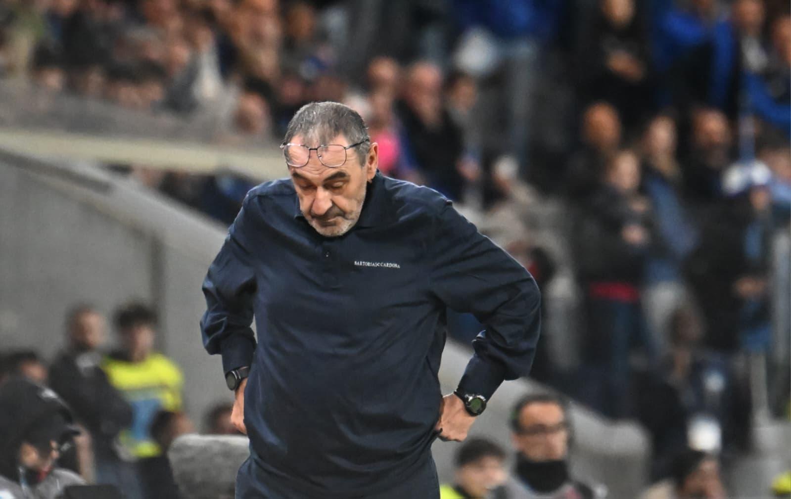 Lazio, Sarri sulla protesta: “Lotito sulle sue posizioni, alla lunga non è sostenibile. Non so chi avrà la forza…”