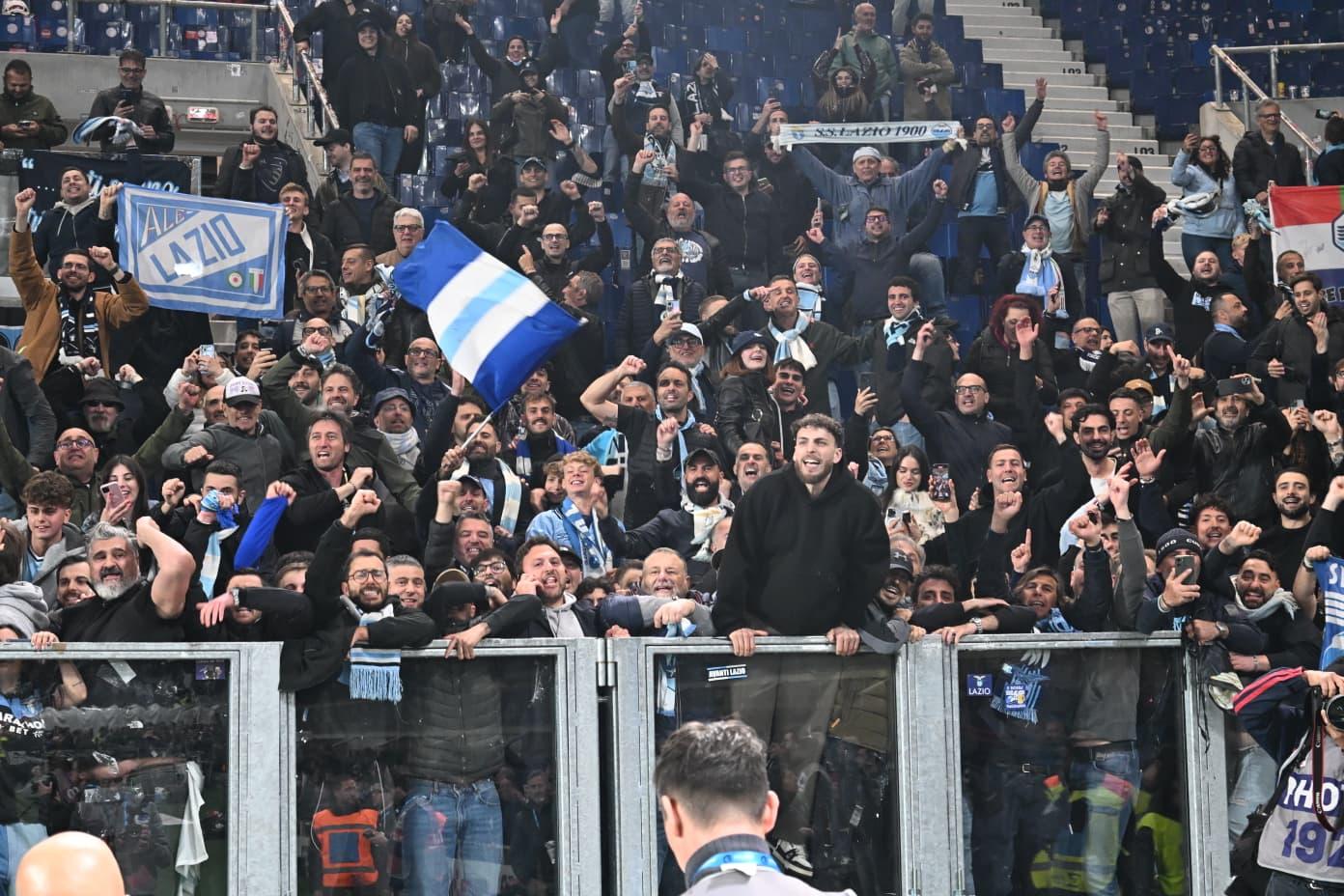 Lazio, i tifosi tornano a Torino dopo due anni: settore ospiti già sold out