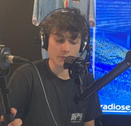 Seltsam ospite in studio a ‘9 GENNAIO 1900’