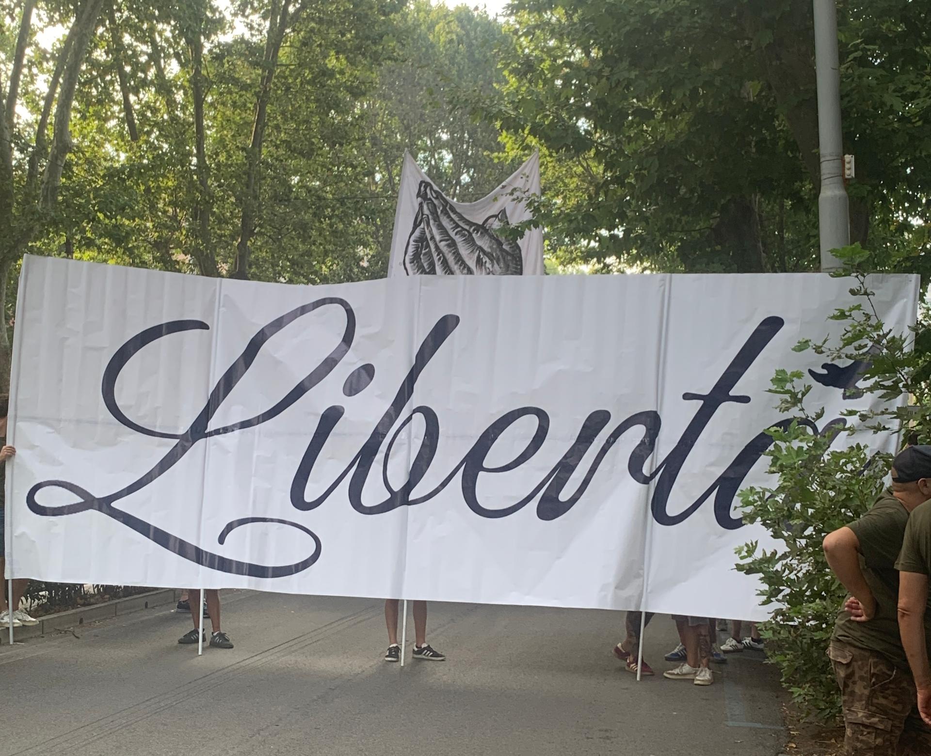 La Lazio apre la campagna abbonamenti, i commenti dei tifosi sono furiosi: “Libertà”