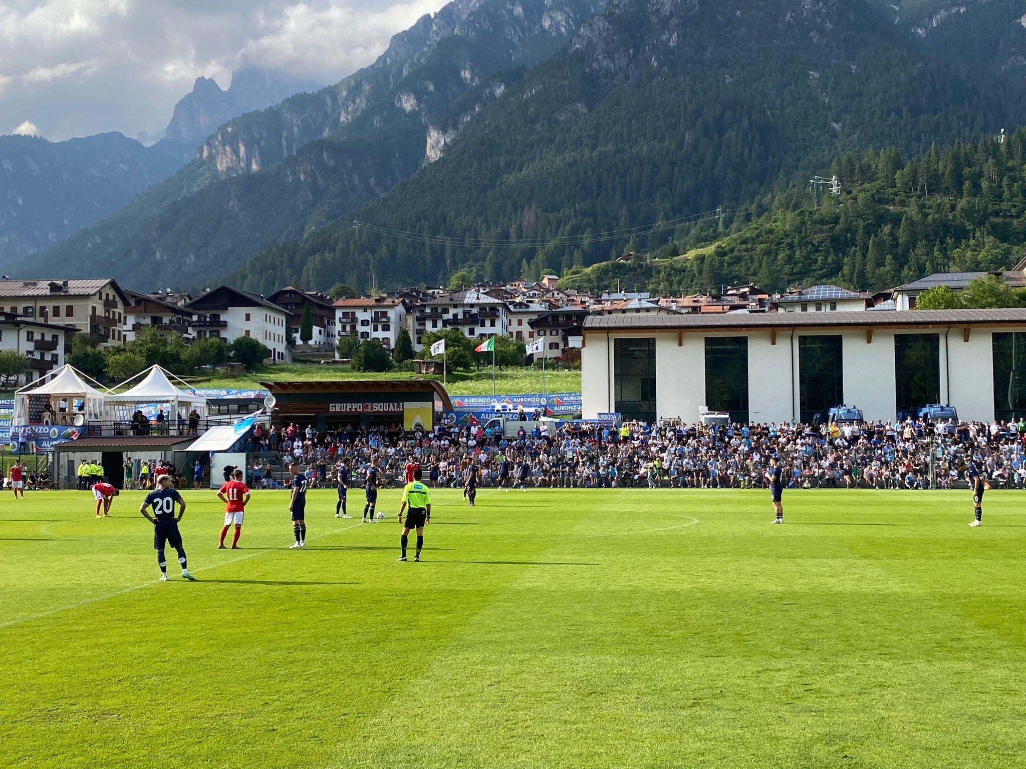AURONZO, Lazio-Triestina 4-0: subito il Mago, poi si scatena Immobile. Tris di Zacc, palo Felipe, poker Cancellieri