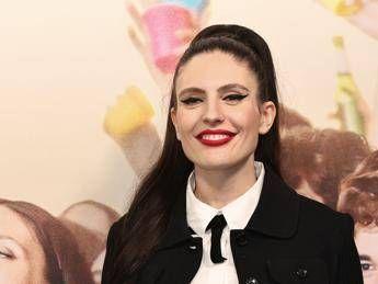 Ditonellapiaga: “Non so se il mio disco potrà continuare a chiamarsi ancora ‘Miss Italia'”