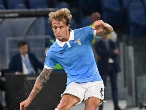 Lazio, lesione di basso grado per Rovella: i tempi di recupero